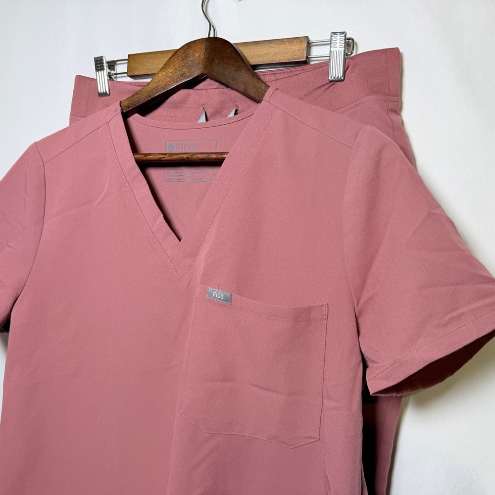 Figs Technical Collection Zamora Jogger Scrub Set Mauve Pink V-Neck Top Medium